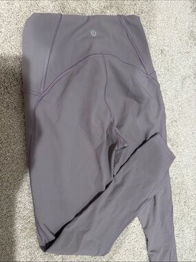 Lululemon 3/4 Lilac Leggings with Mesh